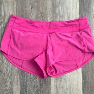 Lululemon Speed Up Low-Rise Short 2.5"
Sonic Pink